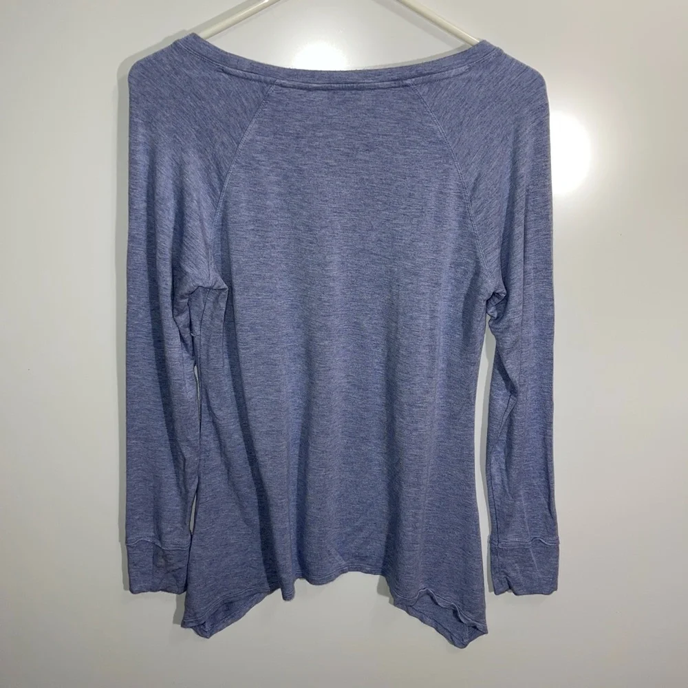 Simply Vera Scoop Neck Long Sleeve Top Size M - Picture 2 of 5